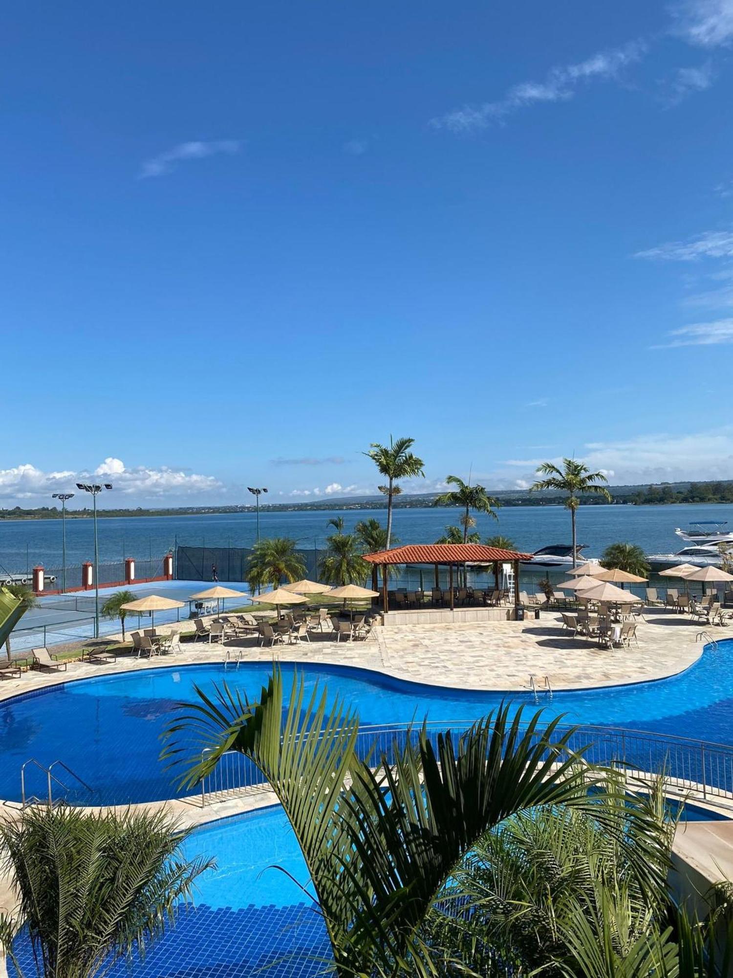 Flat Beira Lago No Centro De Bsb 巴西利亚 外观 照片