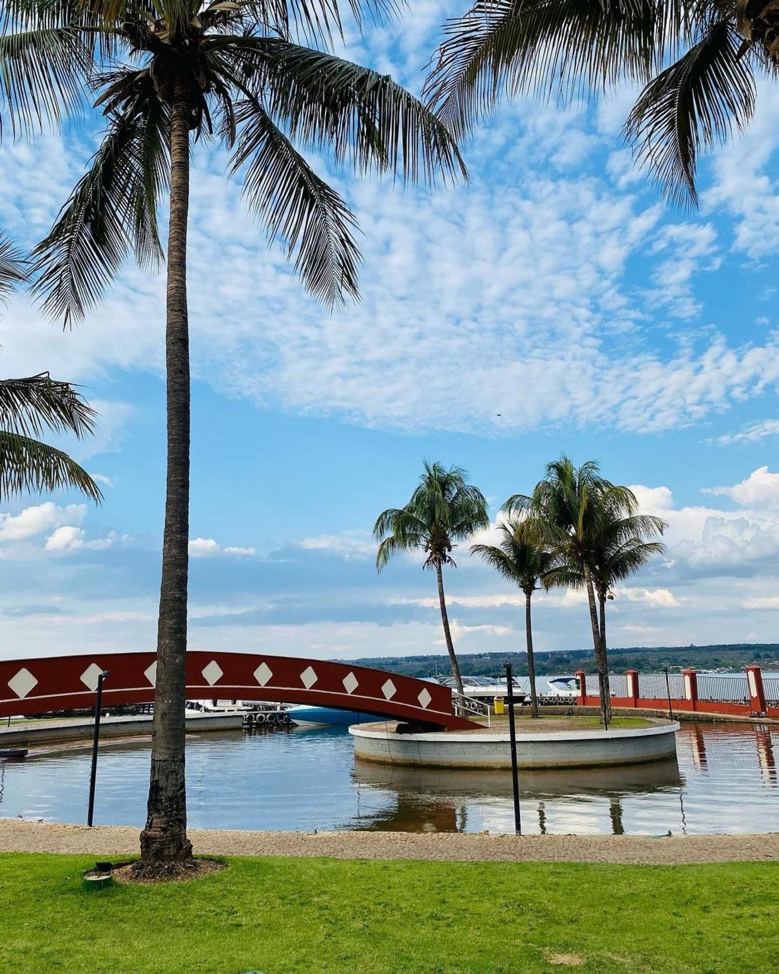 Flat Beira Lago No Centro De Bsb 巴西利亚 外观 照片